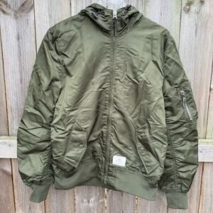 Alpha Industries Bomber Jacket Green Hooded Long Sleeve Large Flight Airmen